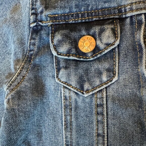 Denim Jacket Medium Wash Size 5T-6T - Picture 5 of 5